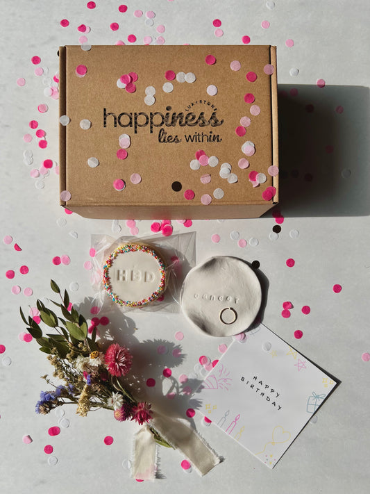 Birthday Gift Box for Her – Zodiac Dish, Flowers & Sugar Cookie